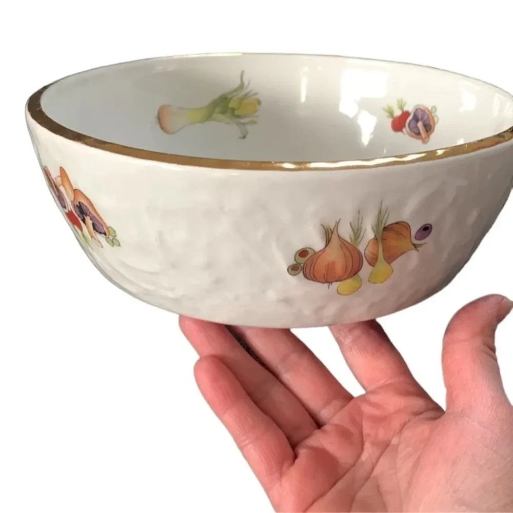 Le Faune fireproof porcelain baking/ serving dish made in France.